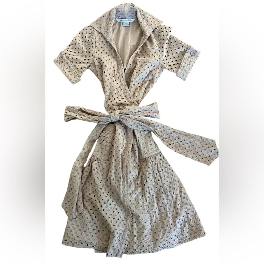 Diane von Furstenberg - Bellete Eyelet Wrap Dress with Large Sash